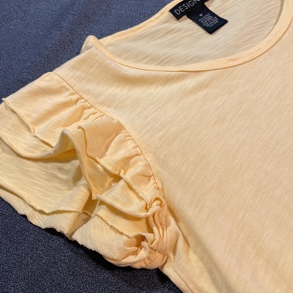 Beautiful Yellow T-shirt with Ruffle Sleeves - Picture 3 of 5